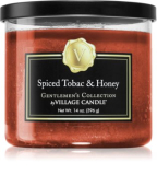 Village Candle – vonná svíčka Spiced Tobac & Honey  (ostrý tabák a med), 396 g