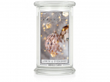 Kringle Candle - vonná svíčka velká Aurum & Evergreen, 624 g