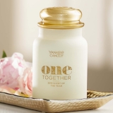 Yankee Candle - vonná svíčka One Together Scent of the Year 2019, 623 g