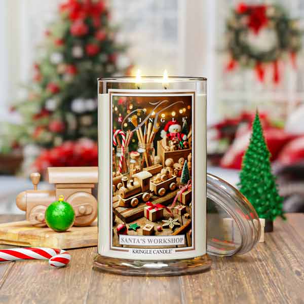 Kringle Candle - vonná svíčka Santa's Workshop,  624 g