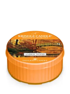 Kringle Candle – Daylight vonná svíčka Amber Wood, 42 g